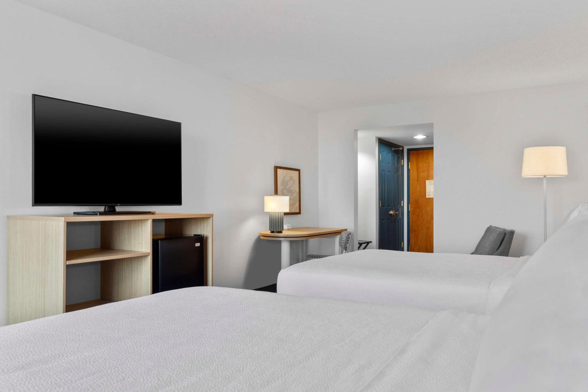 Spark By Hilton Greensboro Eksteriør bilde