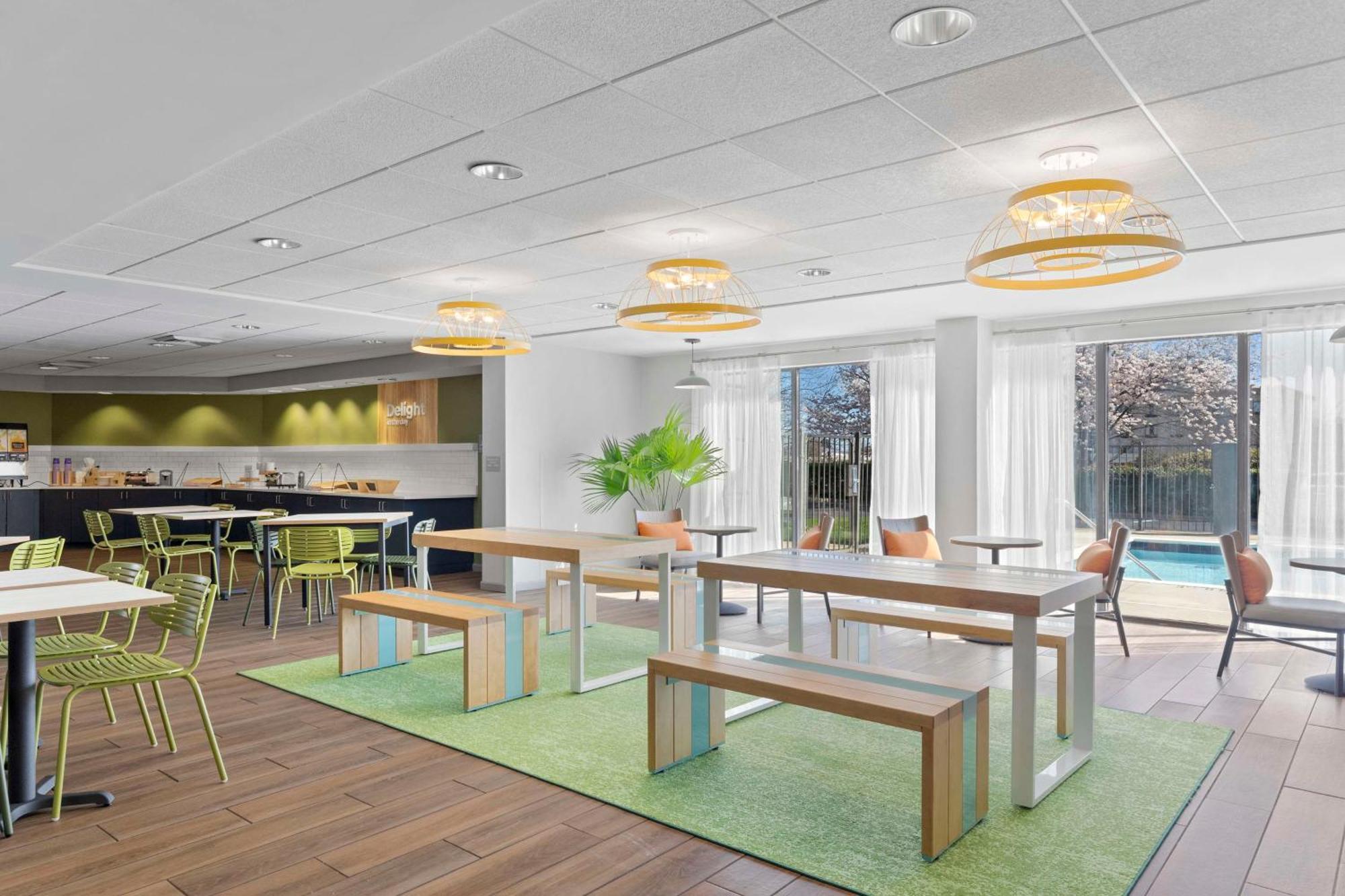 Spark By Hilton Greensboro Eksteriør bilde