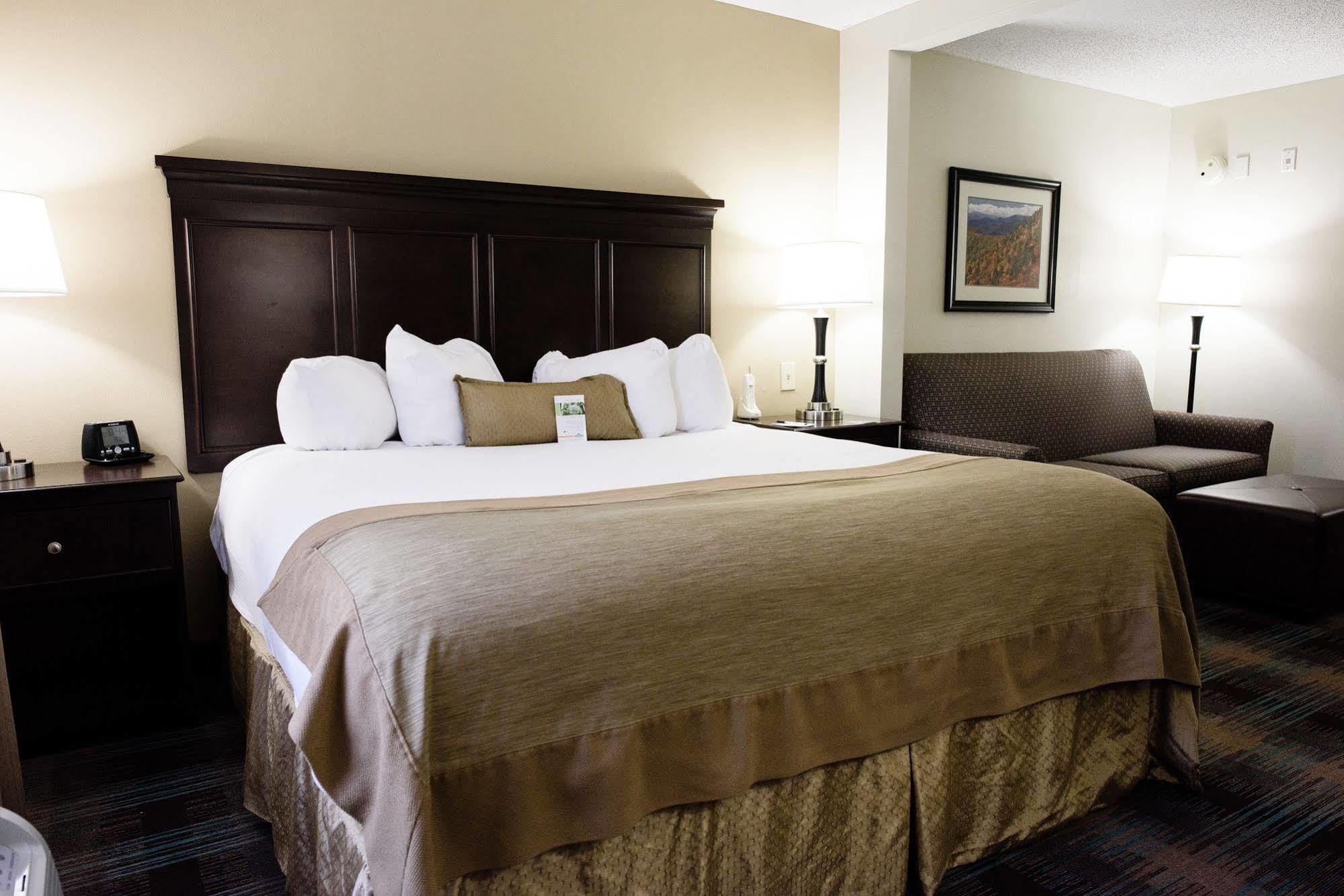 Spark By Hilton Greensboro Eksteriør bilde